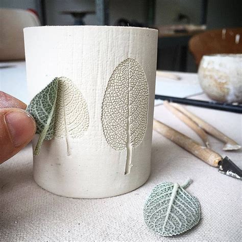 Leaf imprint pottery 🌿 by @kanimblaclay . . . #BoredPanda #art #ceramics #pottery #inspiration # ...