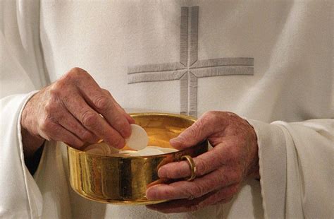 Archdiocese of Hartford investigating possible Eucharistic miracle - Biweekly Newspaper for the ...