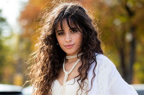 Camila Cabello Height, Biography, Age, Family, Career, Net worth ...