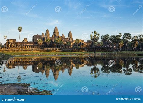 Cambodian Temple during Star Sunset Stock Image - Image of sunset ...