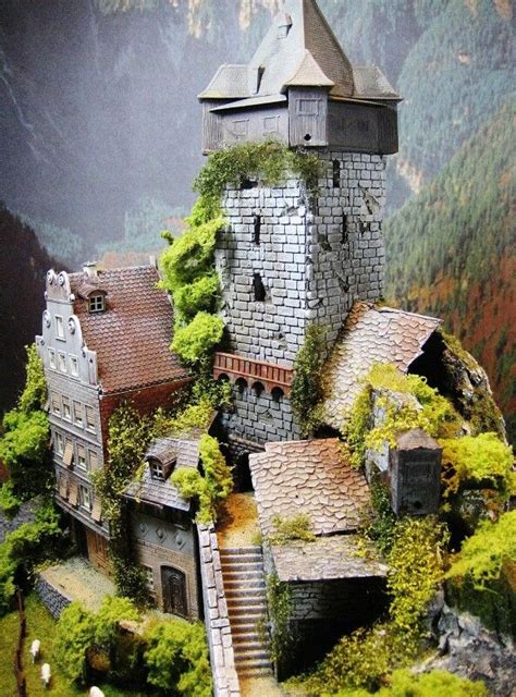 Castle diorama | Fantasy house, Model train scenery, Model railroad scenery