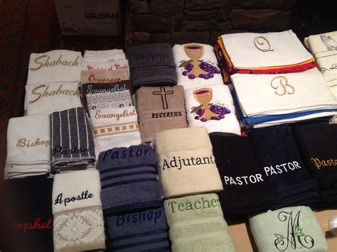 Custom Embroidered & Personalized Hand Towels. | Personalized hand ...