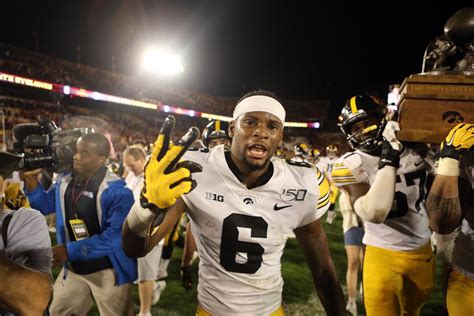 Iowa Football vs. Middle Tennessee: How to Watch, Listen, Forecast and Gambling Odds - Black ...