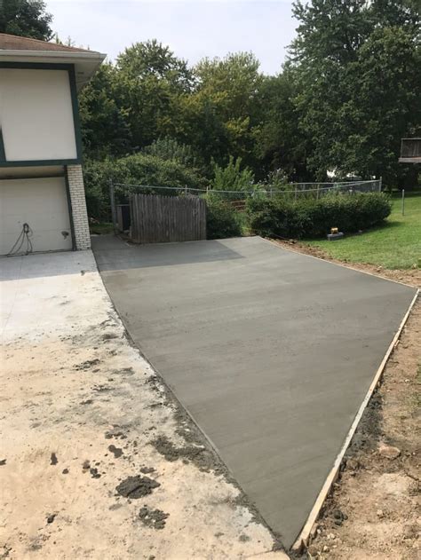 Concrete Driveway Extension and Repair - Water Drainage Concrete ...