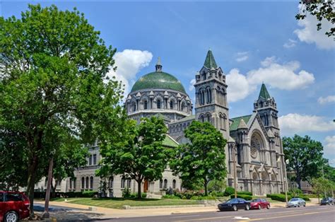 Cathedral Basilica of Saint Louis Reviews | U.S. News Travel