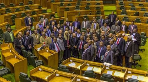 PNG Election: There are no women MPs in Papua New Guinea's parliament | SBS News