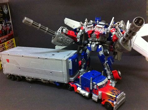 Transpace: Jetwing Optimus Prime Review