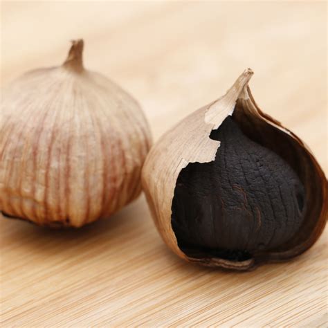 China Single Clove Black Garlic Made of Black Garlic | Yam