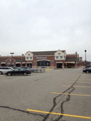 WALMART - Updated August 2024 - 13 Photos & 20 Reviews - 411 Pewaukee Rd, Pewaukee, Wisconsin ...