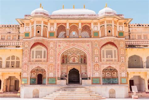 The Amber Fort in Jaipur, Rajasthan. : r/AccidentalWesAnderson