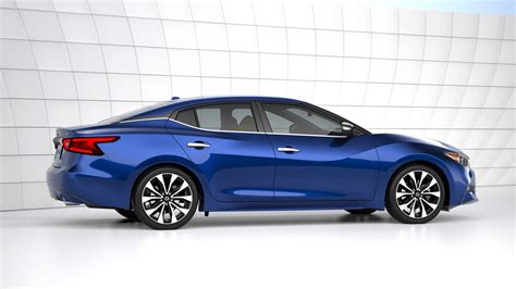 2016 Nissan Maxima Revealed in New York, Prices Start at $32,410 MSRP ...