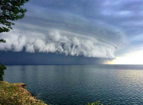 Pin by LuAnn Firestone Light on Lake Erie Storm Clouds | Nature ...