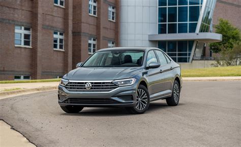 2019 Volkswagen Jetta Reviews | Volkswagen Jetta Price, Photos, and ...