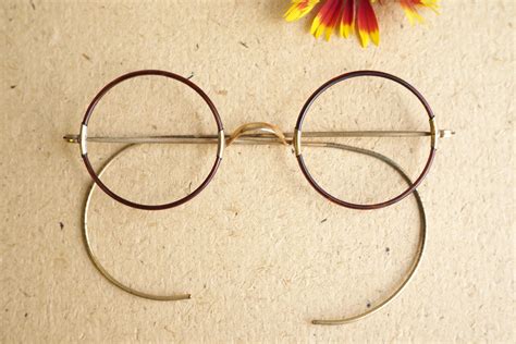 Vintage Eyeglasses 1920s/Spectacles/Round eyeglass/wire | Etsy | Round eyeglasses, Vintage ...