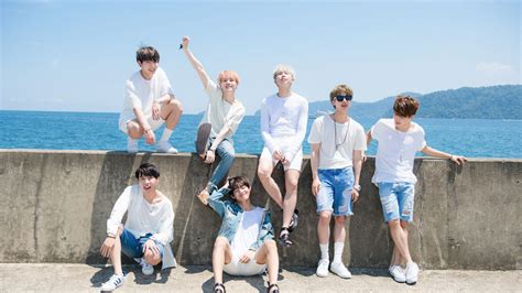 bts desktop wallpaper | Tumblr | Bts summer package, Bts summer package ...