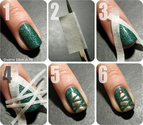 Information Technology : Christmas tree nail art