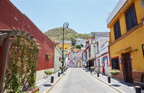 A Guide to Atlixco: The City of Flowers - Sailingstone Travel