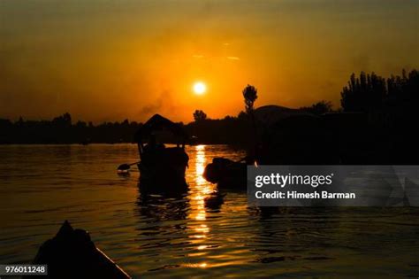 839 Dal Lake Sunset Stock Photos, High-Res Pictures, and Images - Getty ...