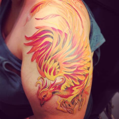 Phoenix tattoo | Phoenix tattoo, Tattoos, Henna body art