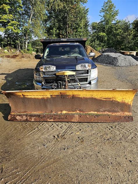 2009 chevy 3500 HD dumptruck Online Government Auctions of Government ...