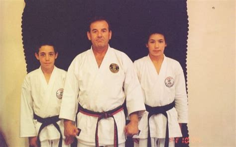 Robert Whittaker shares throwback pictures from 2004, gives "props" to his father