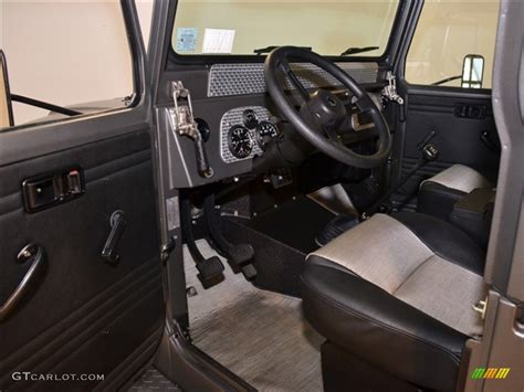 1971 TLC Icon FJ40 interior Photo #52688459 | GTCarLot.com