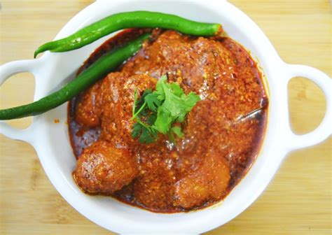 Kashmiri Dum Aloo Recipe | Dum Aloo Recipe - MUMMY RECIPES