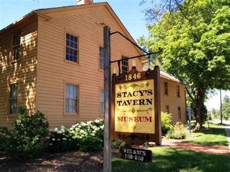 Stacy's Tavern Museum Front View 557 Geneva Road Glen Ellyn Illinois | Landmarks Illinois