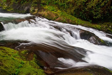 Punchbowl Canyon Falls, Lane County, Oregon - Northwest Waterfall Survey