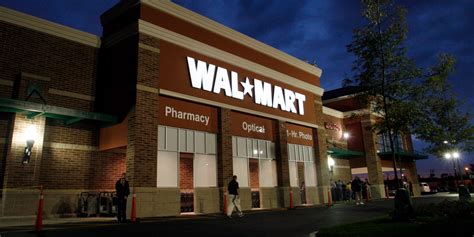 Wal-Mart changes 24 hour supercenter hours - Business Insider