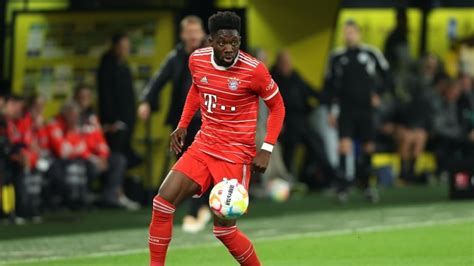 Canadian star Alphonso Davies returns to training with Bayern after ...