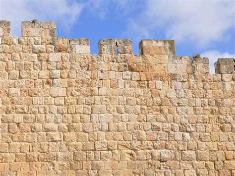 jerusalem stone wall Nehemiah