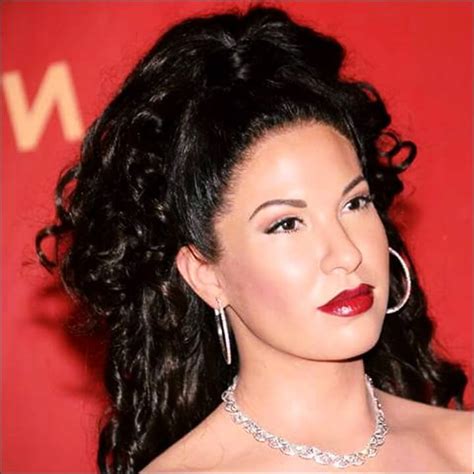 Selena Quintanilla Different and Inspirational Hairstyles - Healthy ...