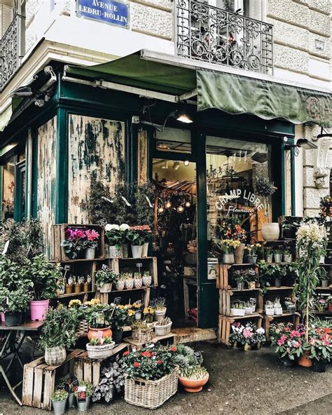 25 Wild & Wonderful Floral Shops From Around the World | Flower shop interiors, Flower shop ...