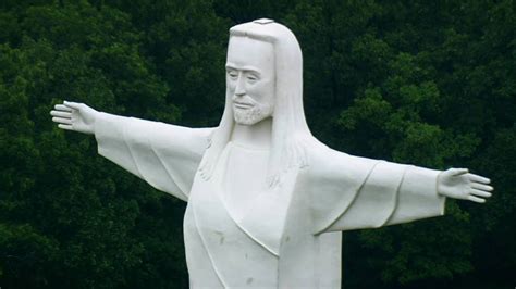 Christ of the Ozarks: One of the Tallest Statues in America - YouTube