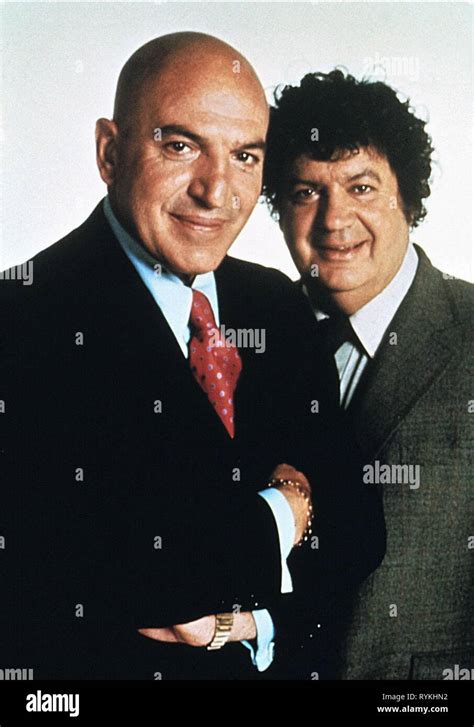 George savalas kojak hi-res stock photography and images - Alamy