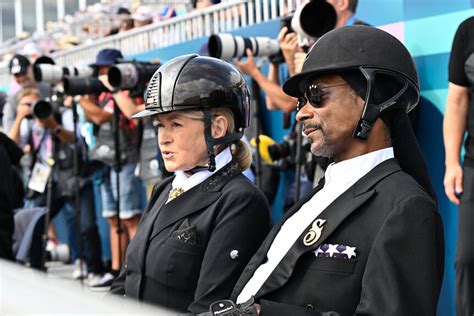 See BFFs Snoop Dogg & Martha Stewart Match in Equestrian Gear | NBC Insider