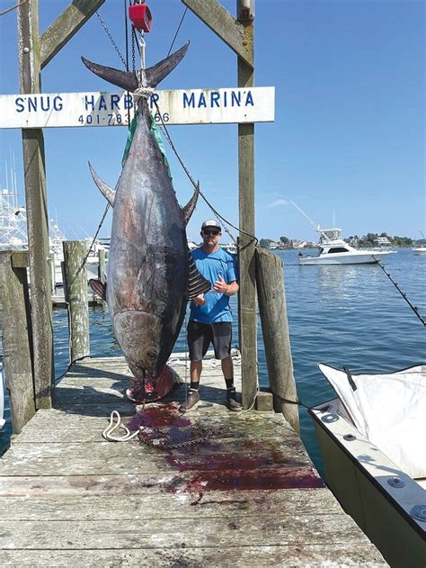 Rhode Islanders dominate giant tuna tournament | EastBayRI.com - News, Opinion, Things to Do in ...