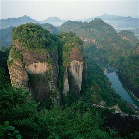 Hunan Tourism, Hunan Tourist Information – ChinaDiscover