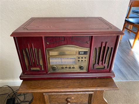 Vintage style record / CD / radio / cassette player | in Granton ...