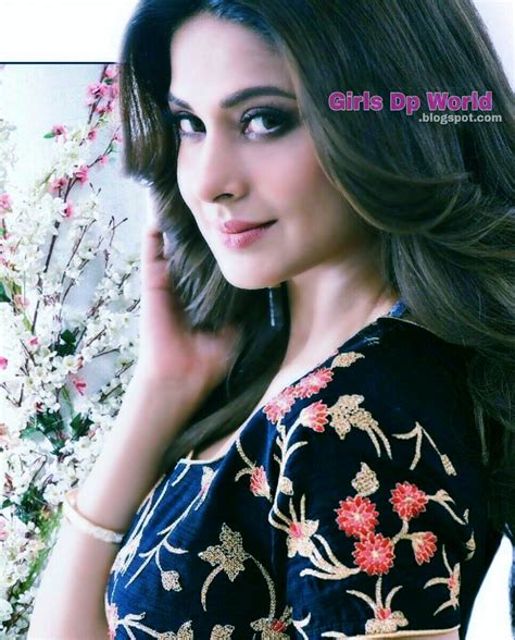 Best Jennifer Winget Images For Whatsapp & Facebook Dp