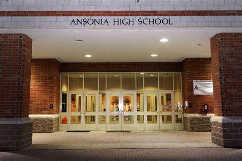 Derby-Ansonia school consolidation talks hit bumps - Connecticut Post