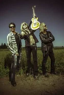 Revolution Saints - discography, line-up, biography, interviews, photos