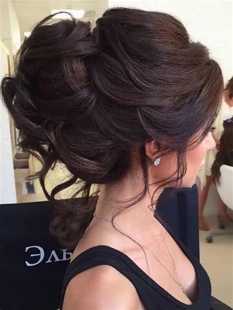 17 Of The Loveliest Updos For Long Hair To Do On Weddings And Proms - Useful DIY Projects