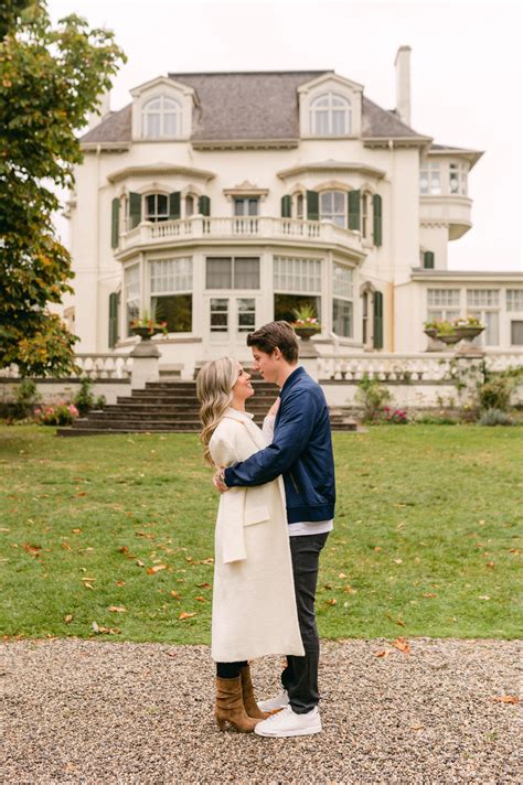 Toronto Maple Leafs, Mitch Marner, Engagement Photos at Spadina House Museum | 515 Photo Co.