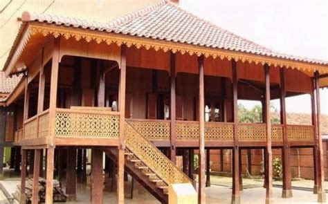 4 Rumah Adat Lampung Berikut Gambar Serta Penjelasannya - Cindri Yanto