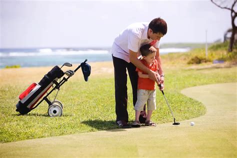 When and How to Teach your Child Golfing: a Complete Guide