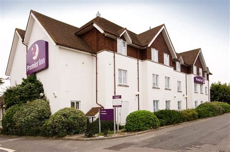 PREMIER INN HORSHAM NORTH (HORSHAM STATION) HOTEL - Updated 2024 ...