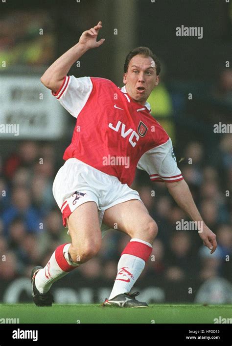 DAVID PLATT ARSENAL FC 03 March 1997 Stock Photo - Alamy