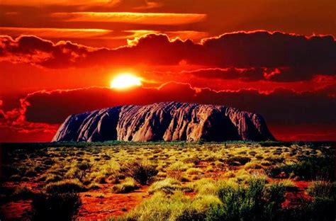 Uluru, The Sacred Icon of Aborigines in Australia - Traveldigg.com